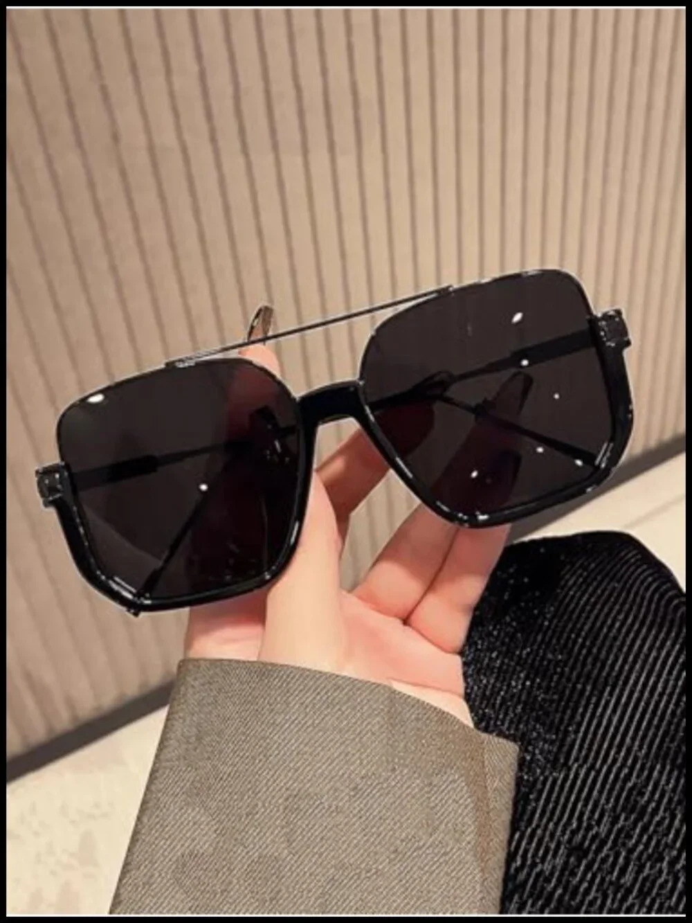 N/A bold retro